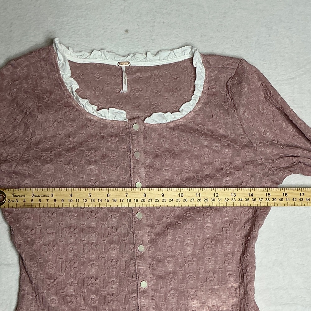 Free People Pink Textured Ruffle Cardigan Button Down Long Sleeve Top Women - Picture 5 of 10